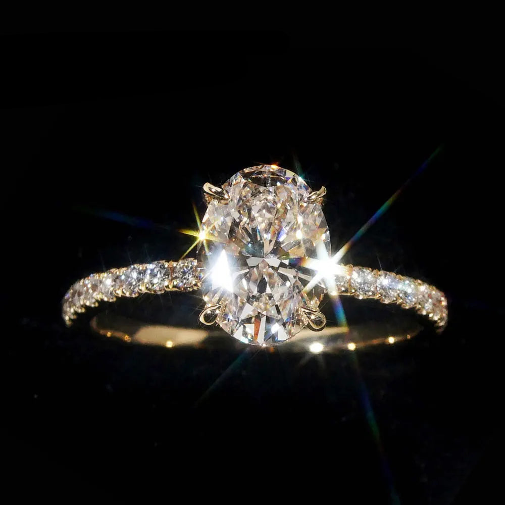 Oval Cut Moissanite Engagement Ring