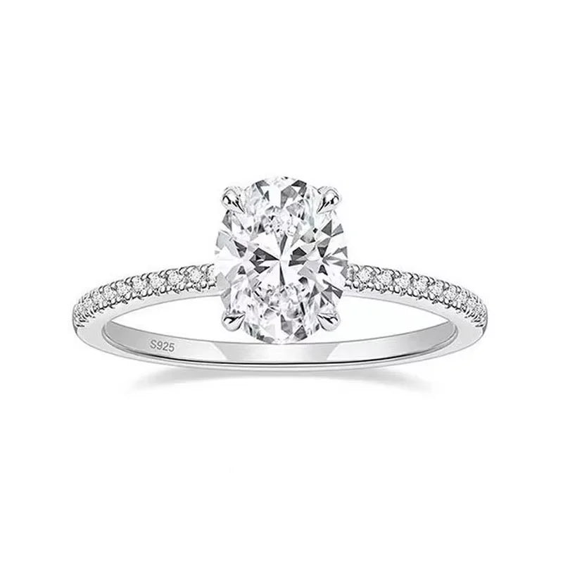 Oval Cut Moissanite Engagement Ring