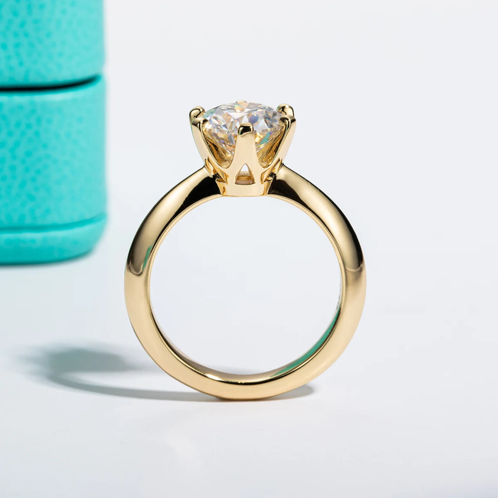 Round Cut Moissanite Solitaire Ring