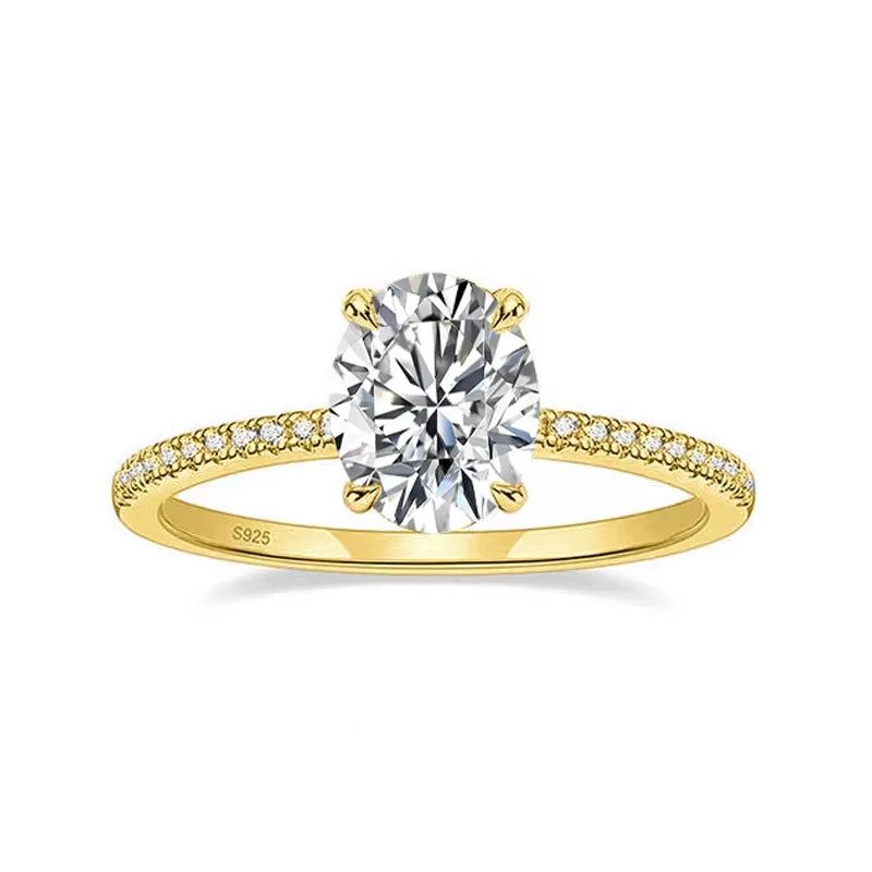 Oval Cut Moissanite Engagement Ring